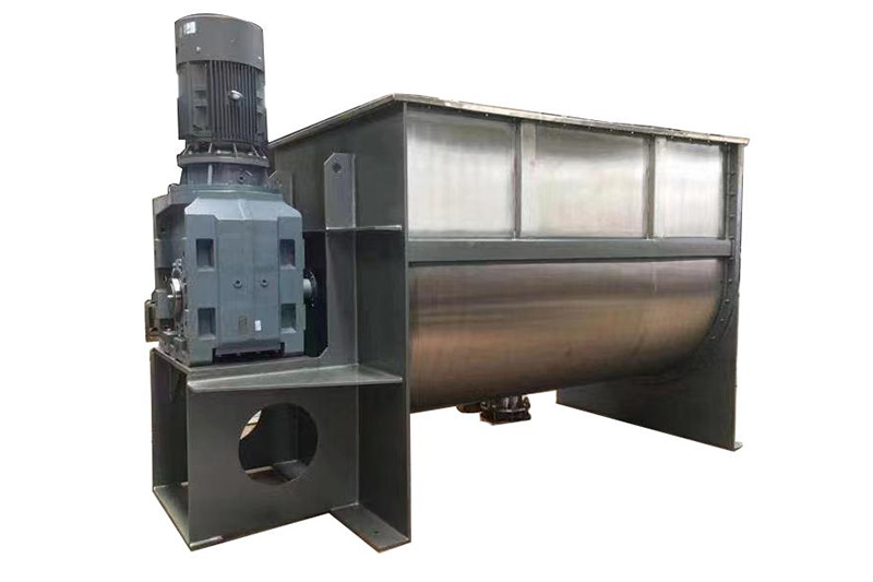 ★ 選購混合機（混合設備）與出料方式注意事項